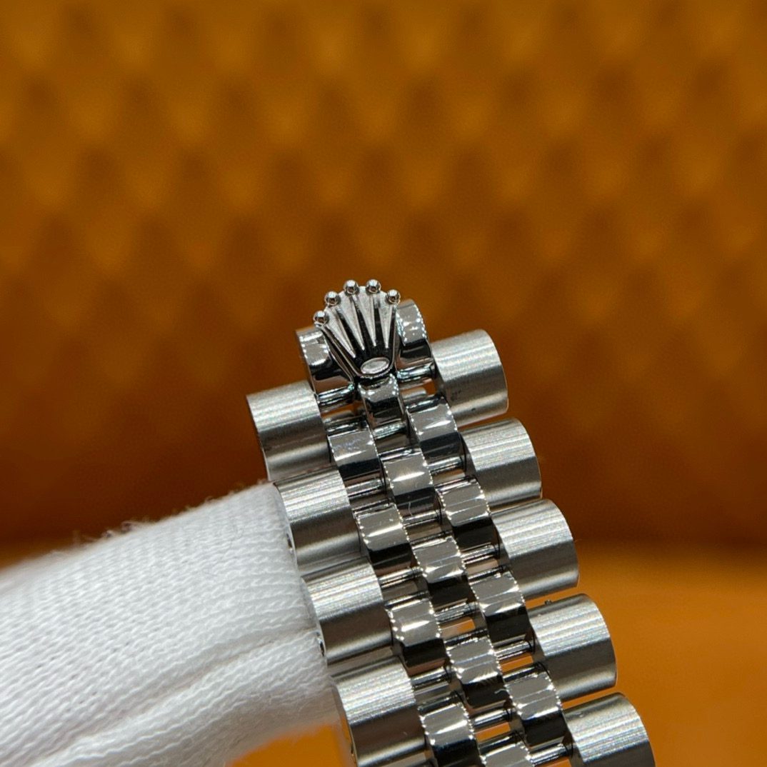 Rolex Datejust view 9