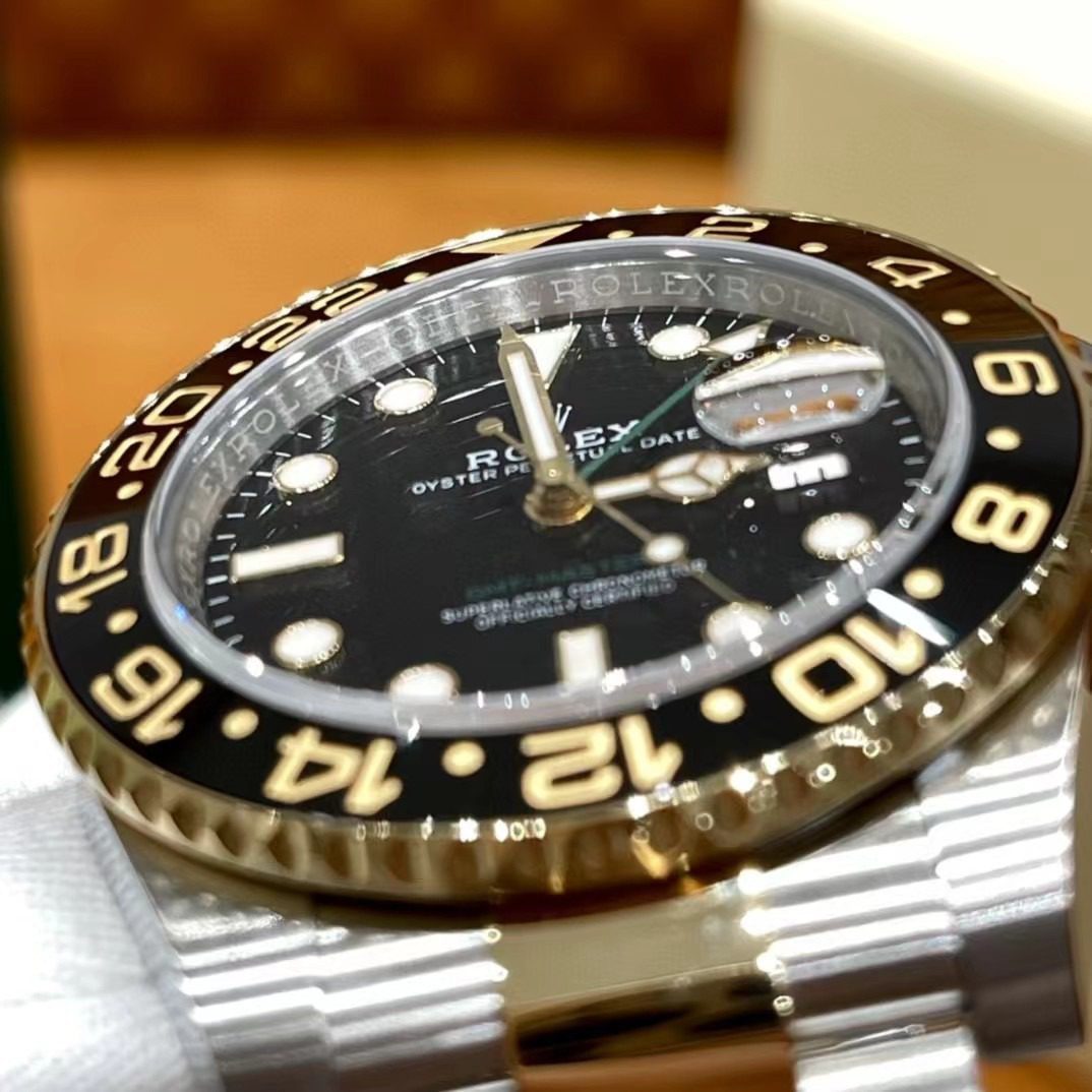 Rolex GMT-Master II view 3