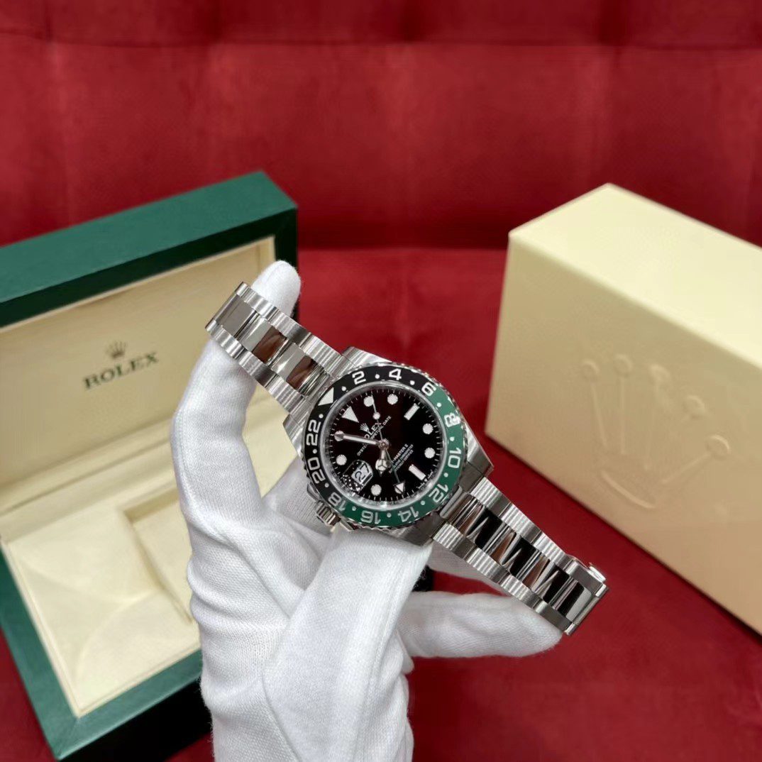 Rolex GMT-Master II view 2