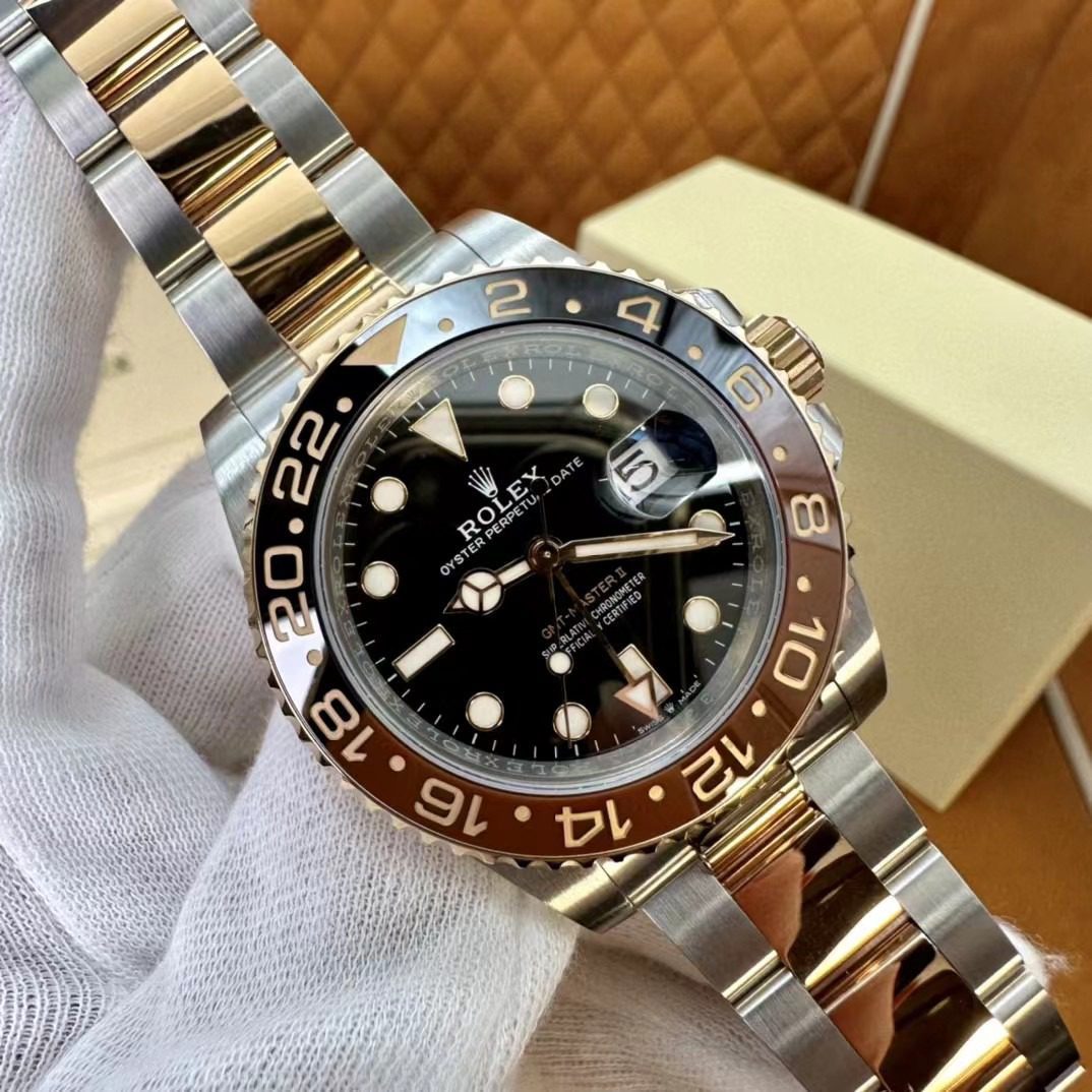 Rolex GMT-Master II view 1