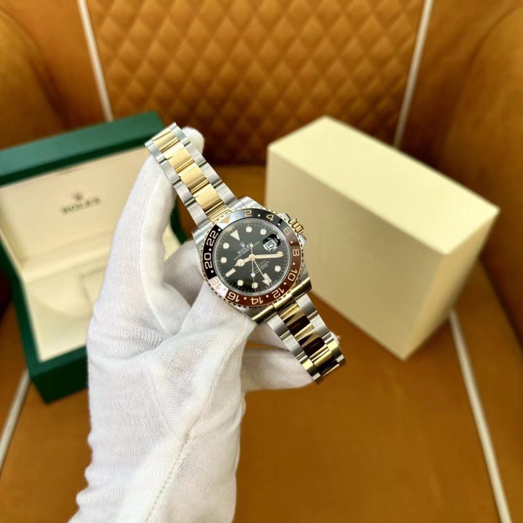 Rolex GMT-Master II view 2
