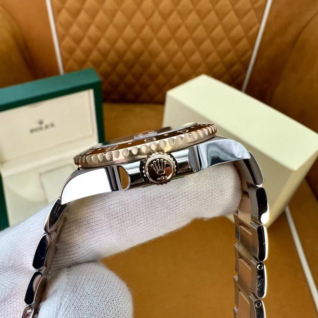 Rolex GMT-Master II view 5