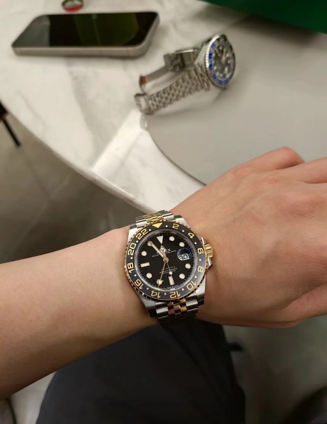 Rolex GMT-Master II view 10