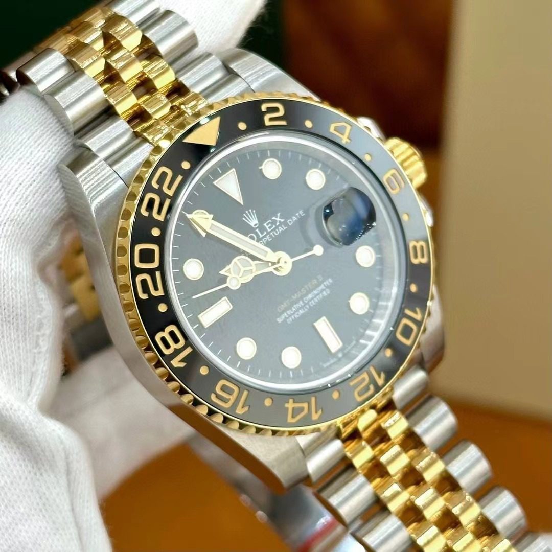 Rolex GMT-Master II view 2