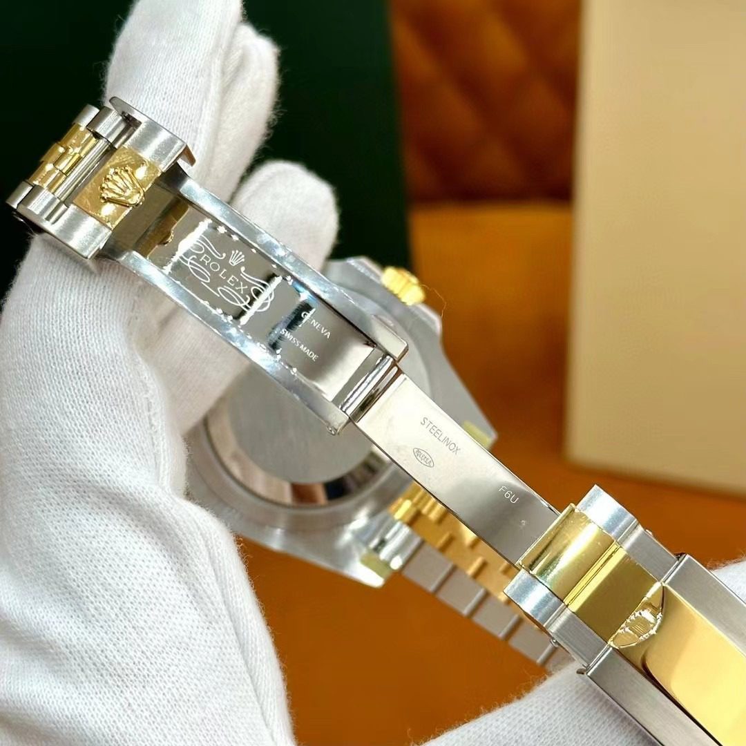 Rolex GMT-Master II view 6
