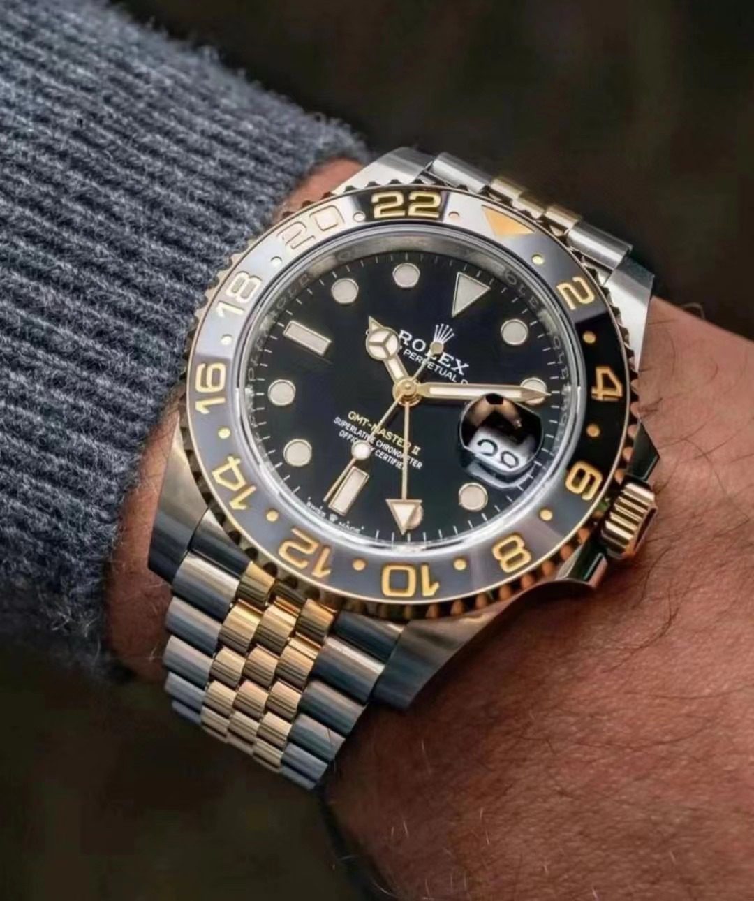 Rolex GMT-Master II view 9