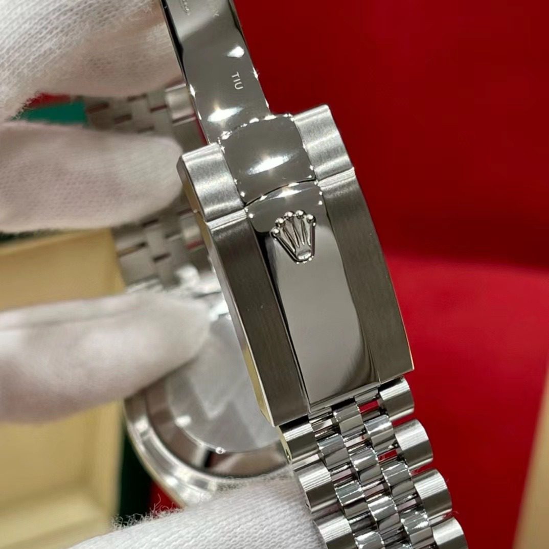 Rolex Watch Datejust 31 view 9