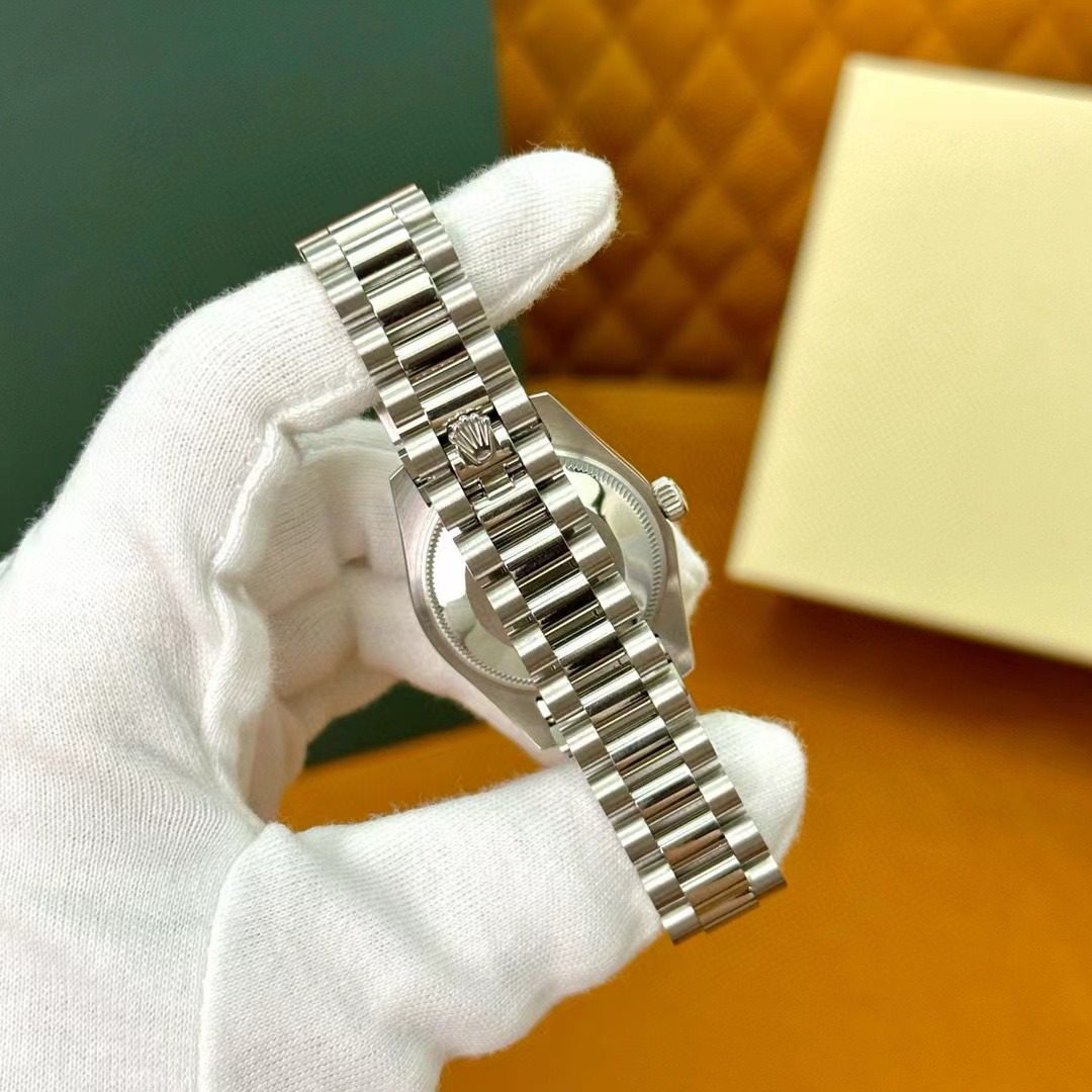Rolex Watch Datejust 31 view 4