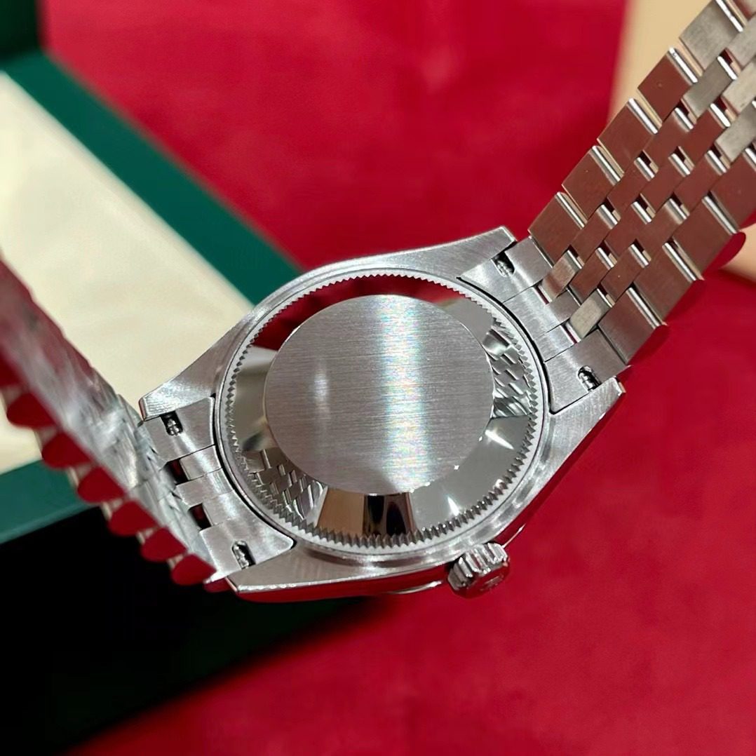 Rolex Watch Datejust 31 view 4