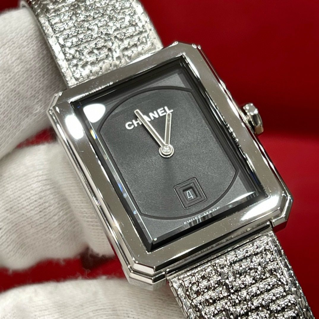 Chanel Boy Friend Watch view 3