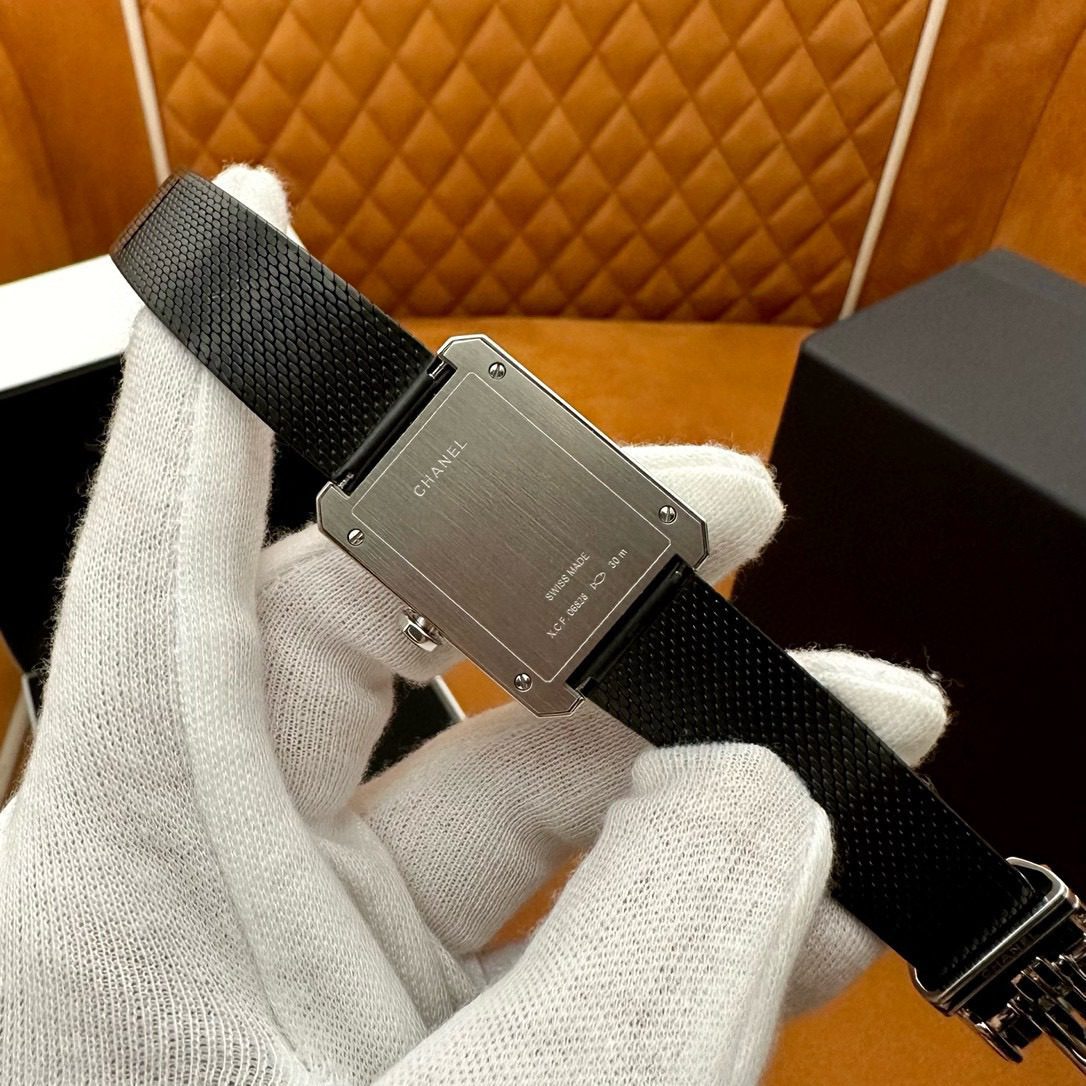 Chanel Boy Friend Watch view 4