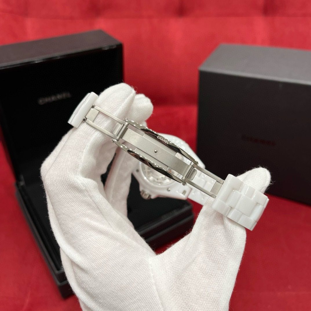 Chanel J12 Watch Caliber 12.2 view 7