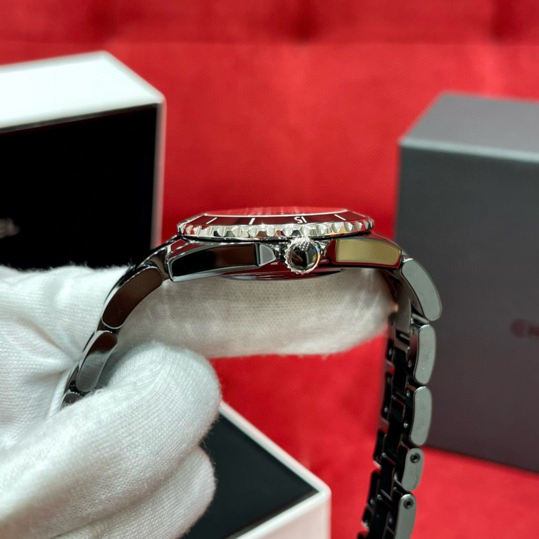 Chanel J12 Watch Caliber 12.2 view 5