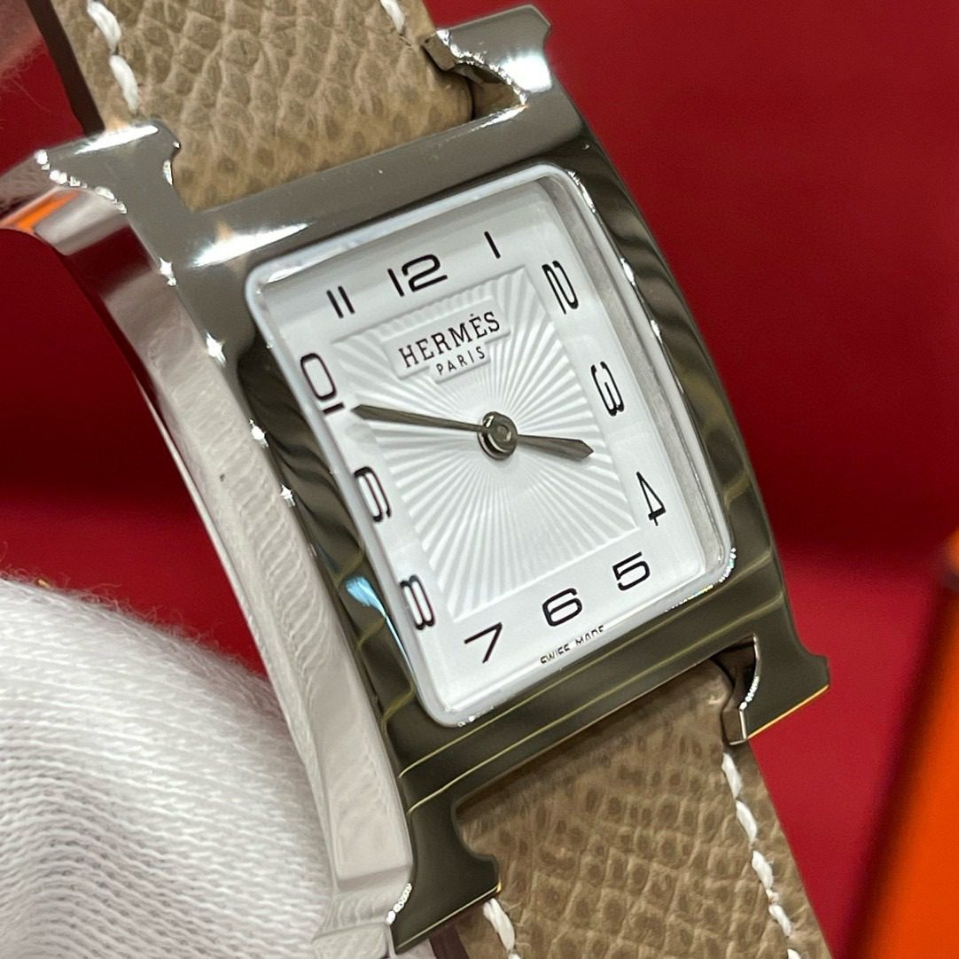 Hermès Heure H watch model view 2
