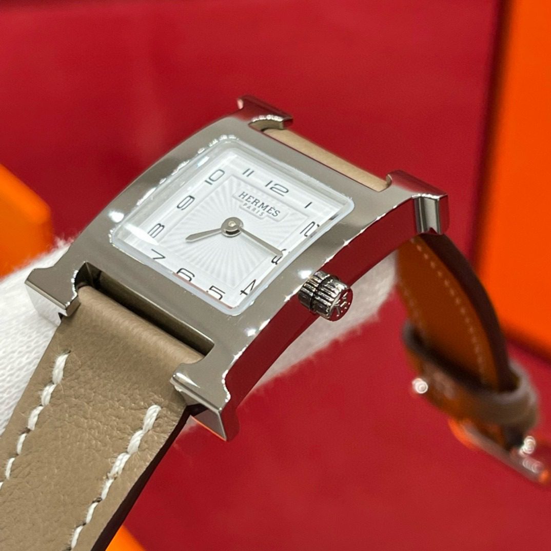 Hermès Heure H watch model view 3