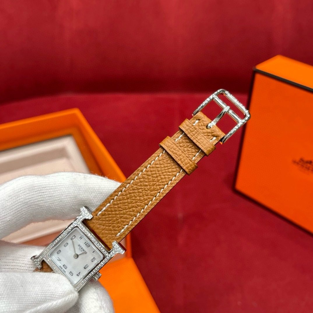 Hermès Heure H watch model view 6