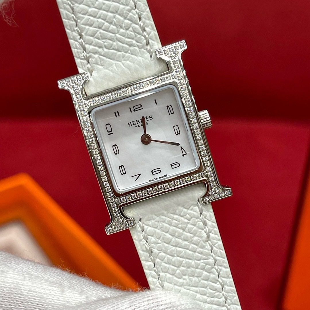 Hermès Heure H watch model view 1