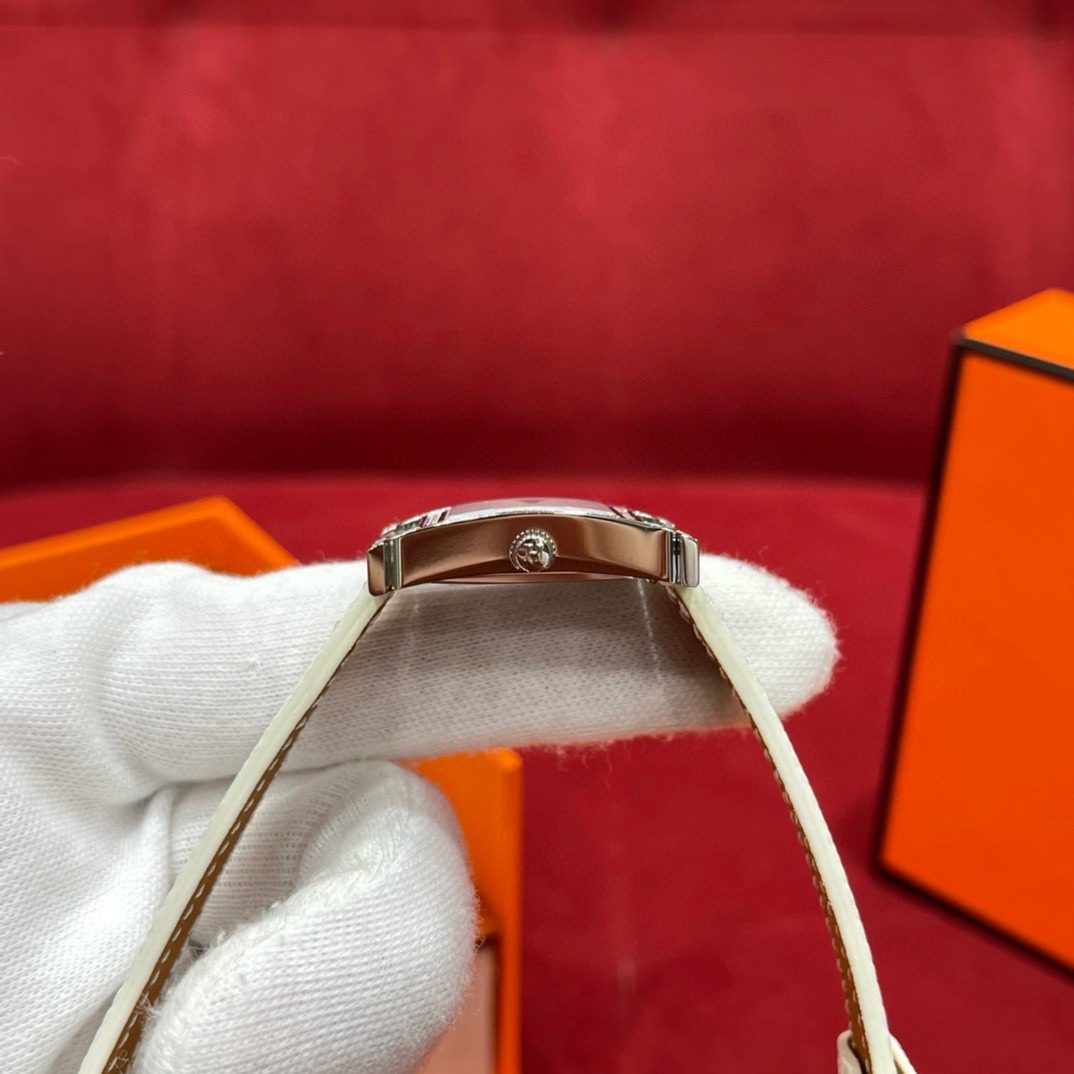 Hermès Heure H watch model view 4