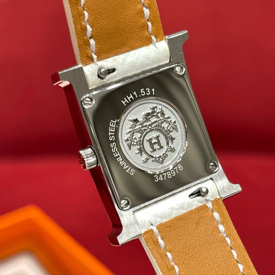 Hermès Heure H watch model view 8