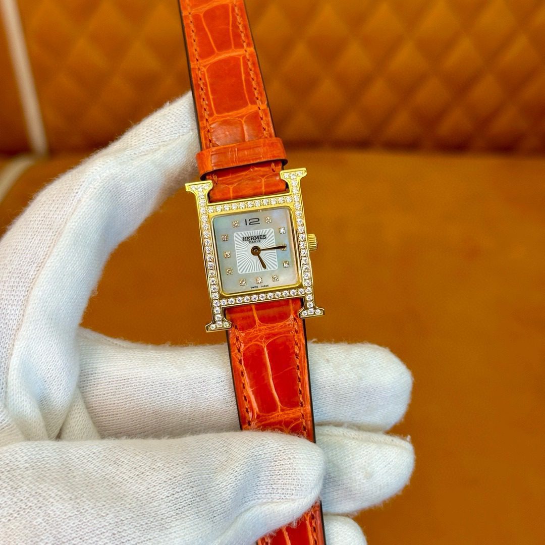 Hermès Heure H watch model view 1