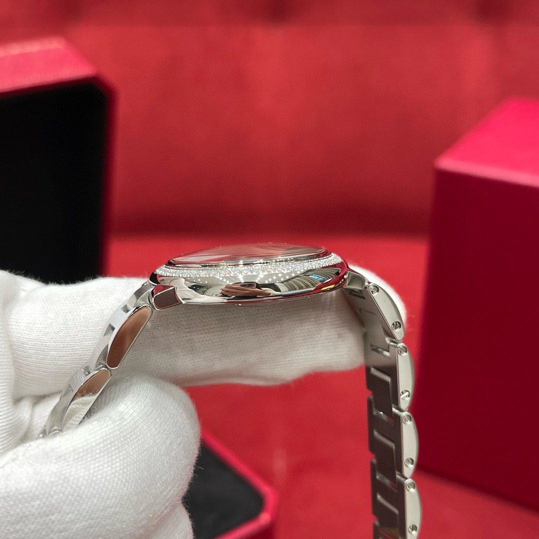 Cartier Ballon Bleu De Watch view 10