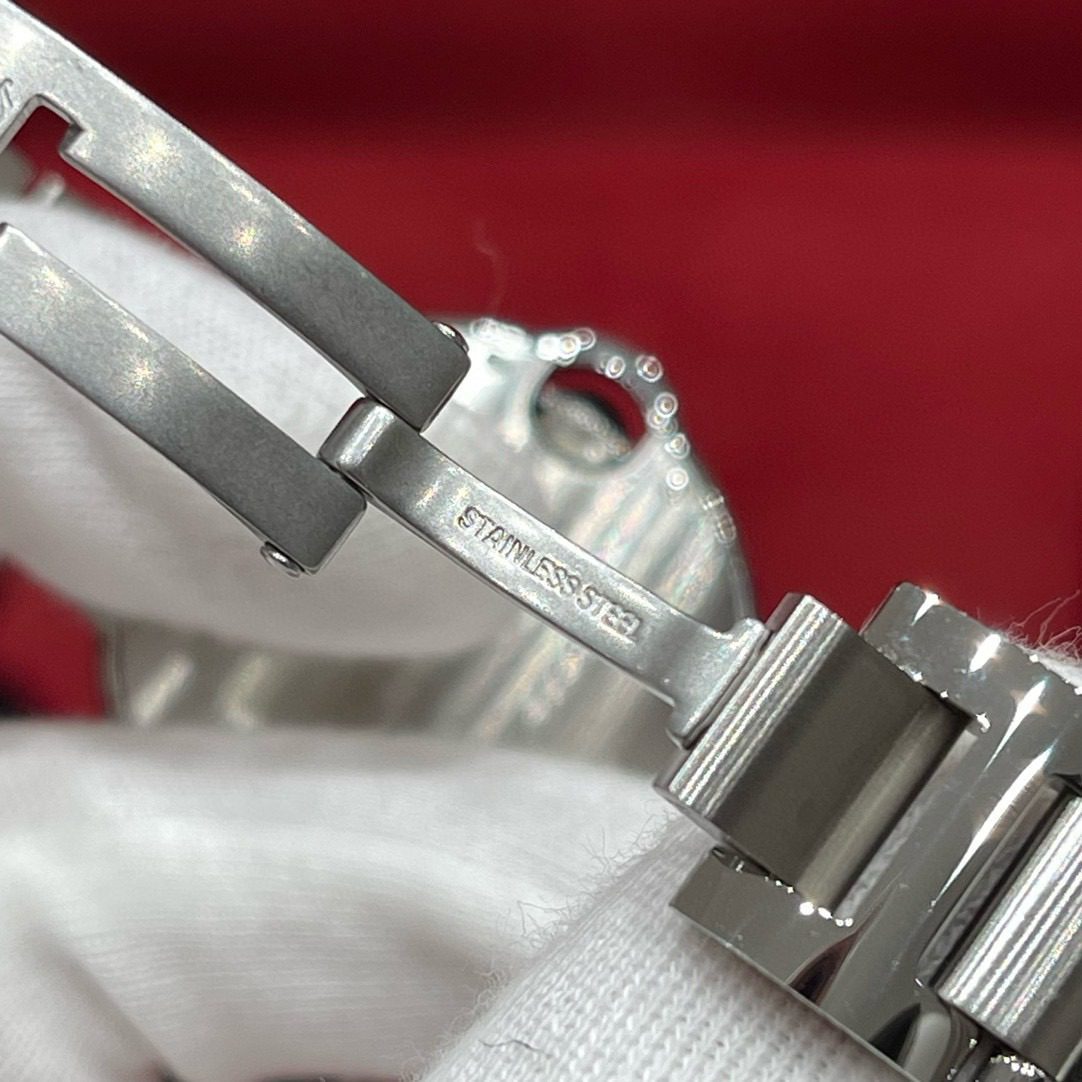 Cartier Ballon Bleu De Watch view 7