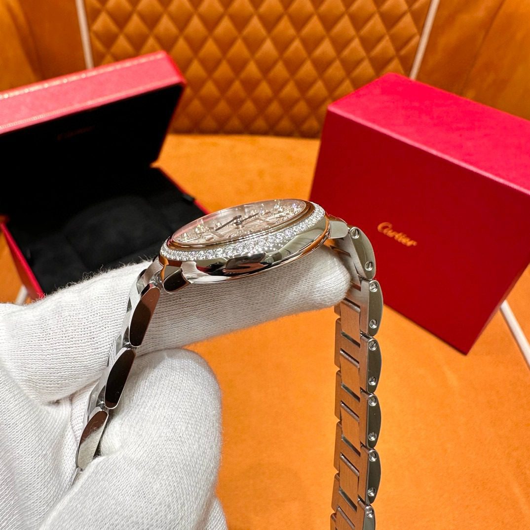 Cartier Ballon Bleu De Watch view 4