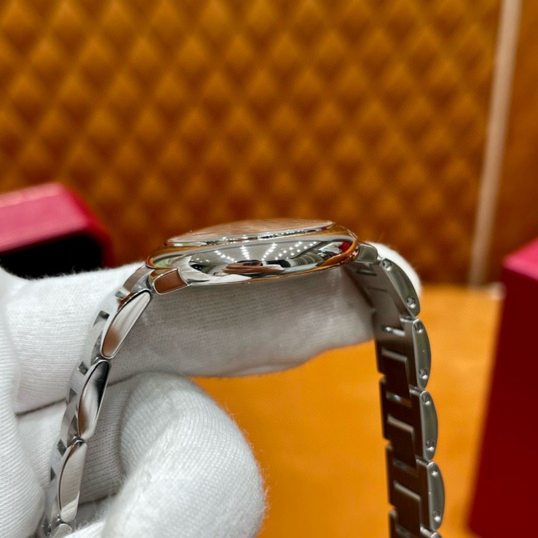 Cartier Ballon Bleu De Watch view 9