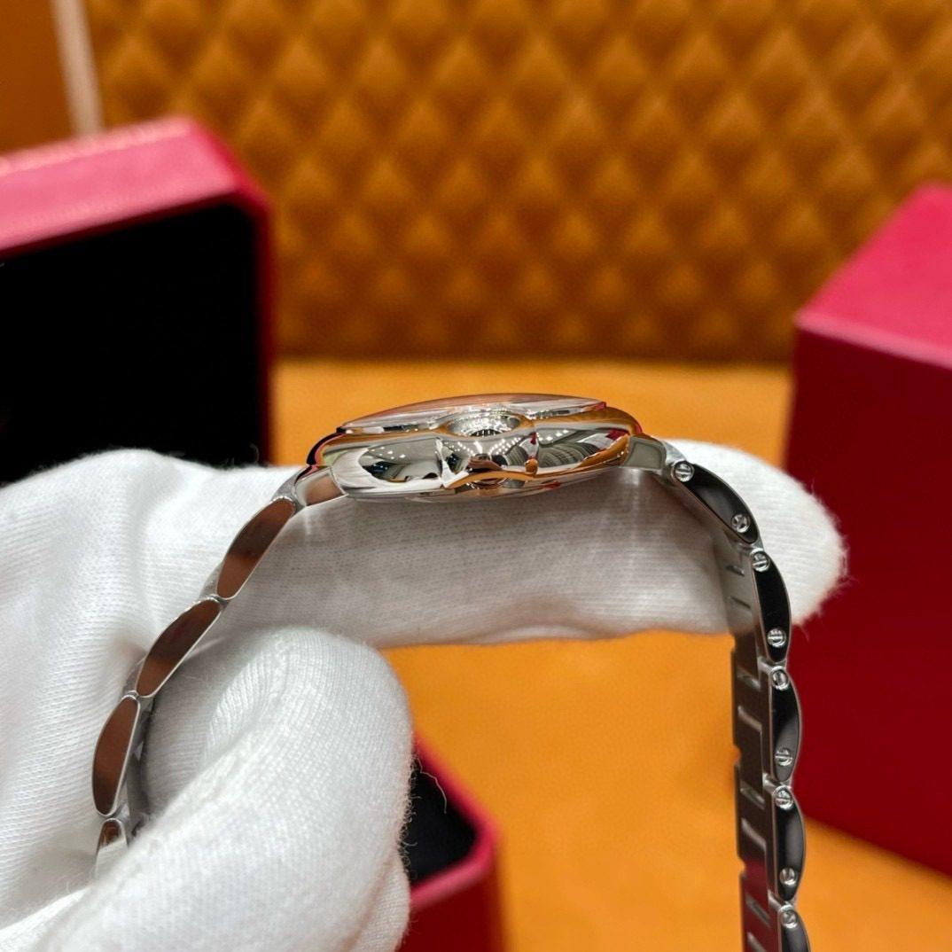 Cartier Ballon Bleu De Watch view 6