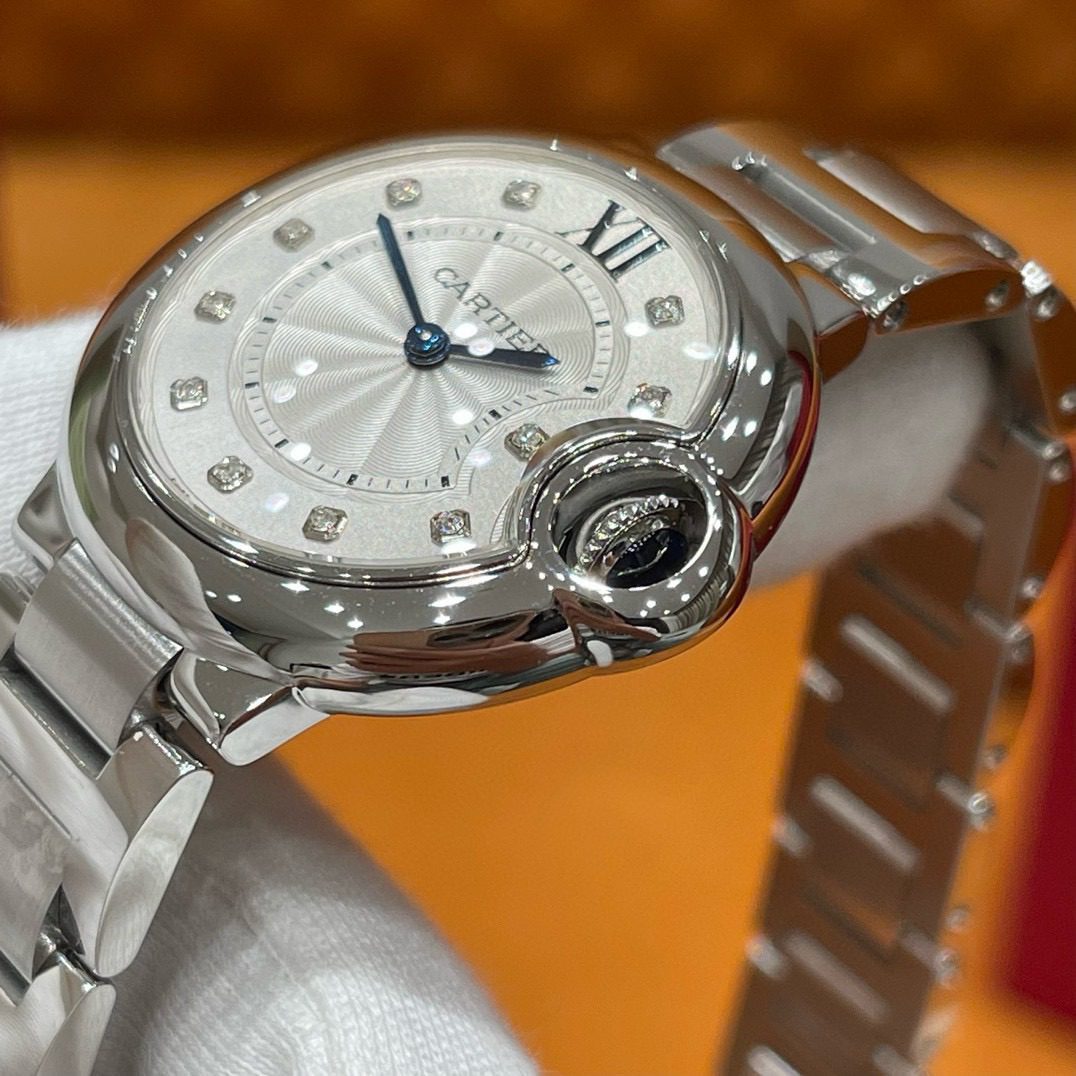 Cartier Ballon Bleu De Watch view 4