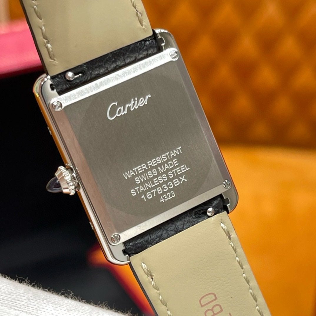 Cartier Tank Must Watch view 14
