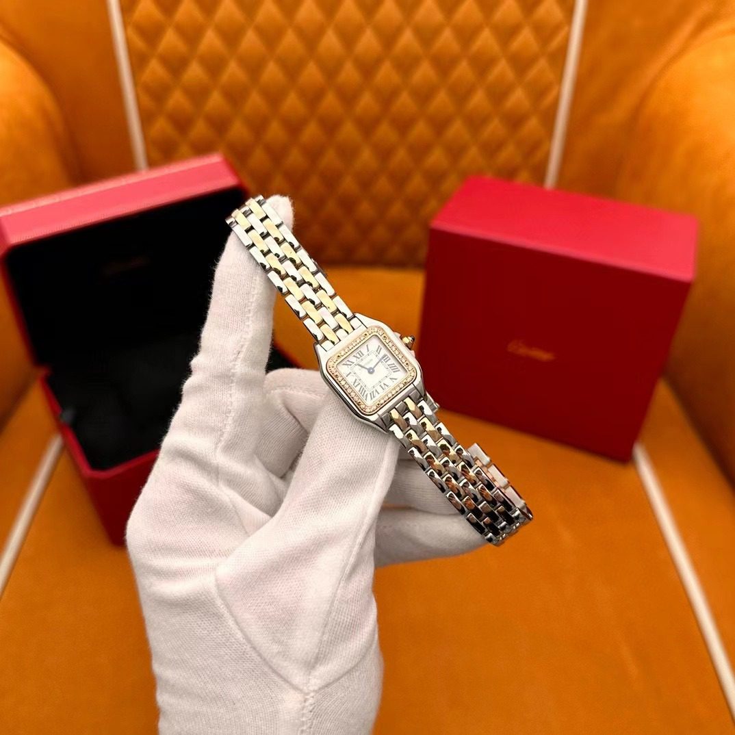 Cartier PanthèRe De Watch view 2