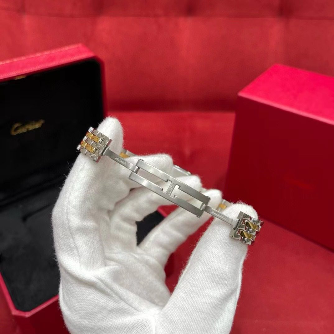 Cartier PanthèRe De Watch view 12