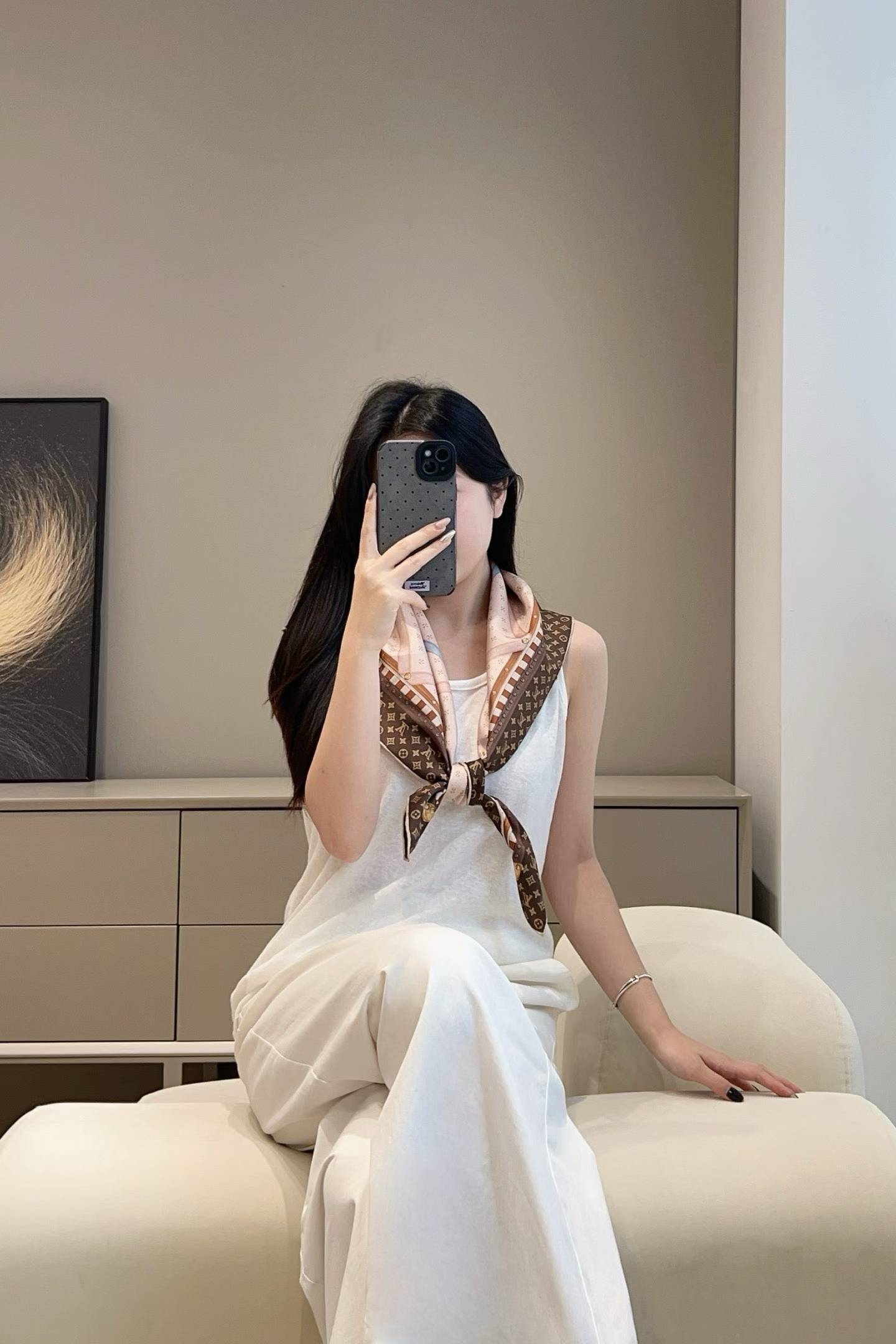 Louis Vuitton Square silk scarf view 1