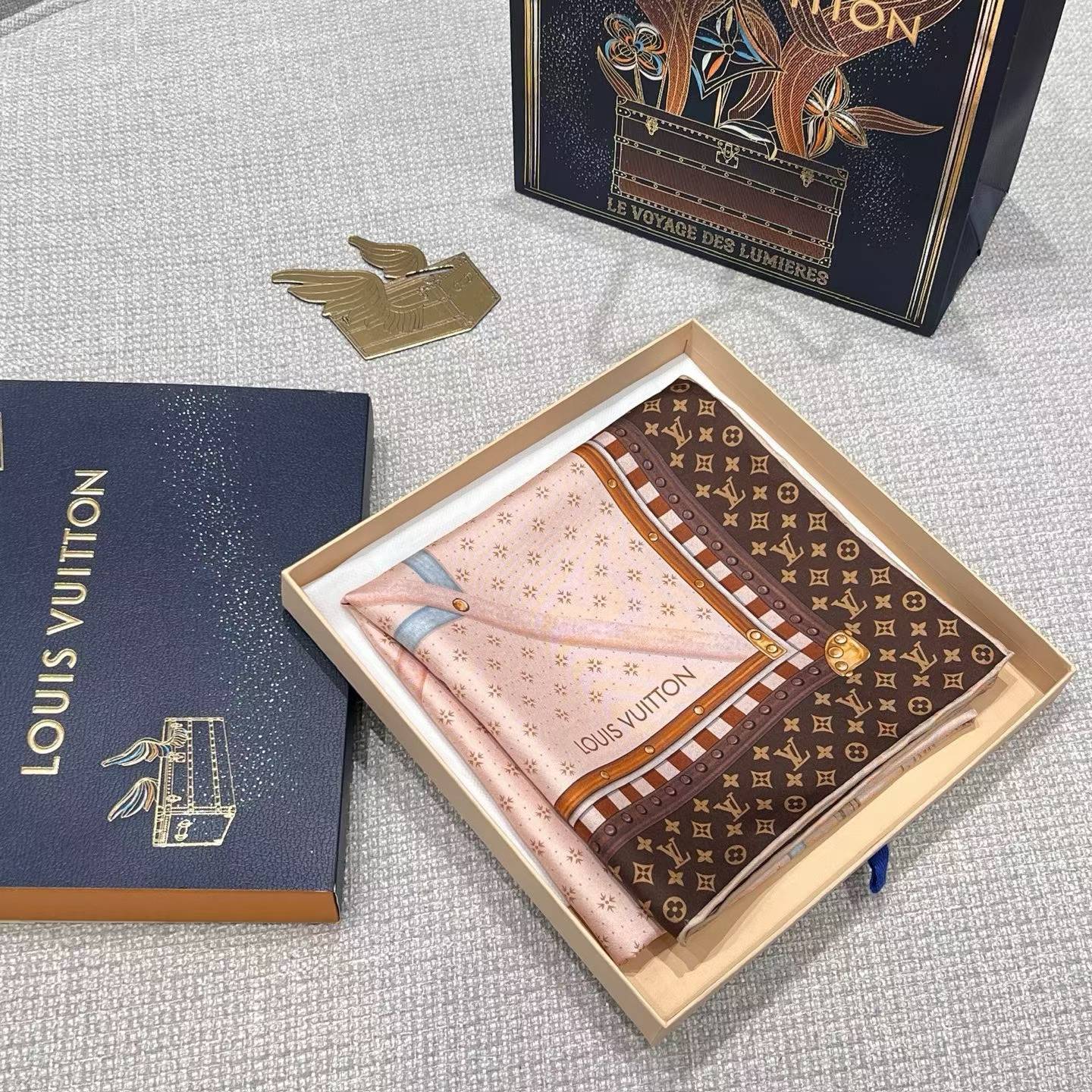 Louis Vuitton Square silk scarf view 7