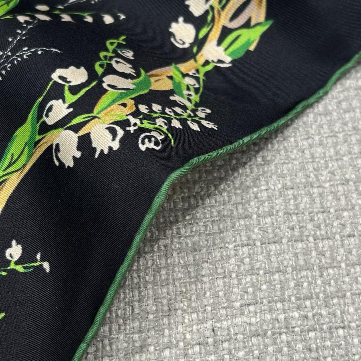Dior Square scarf view 4