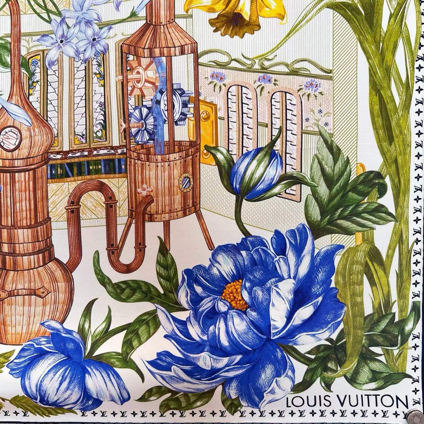 Hermès LOUIS VUTTION Square scarf view 7