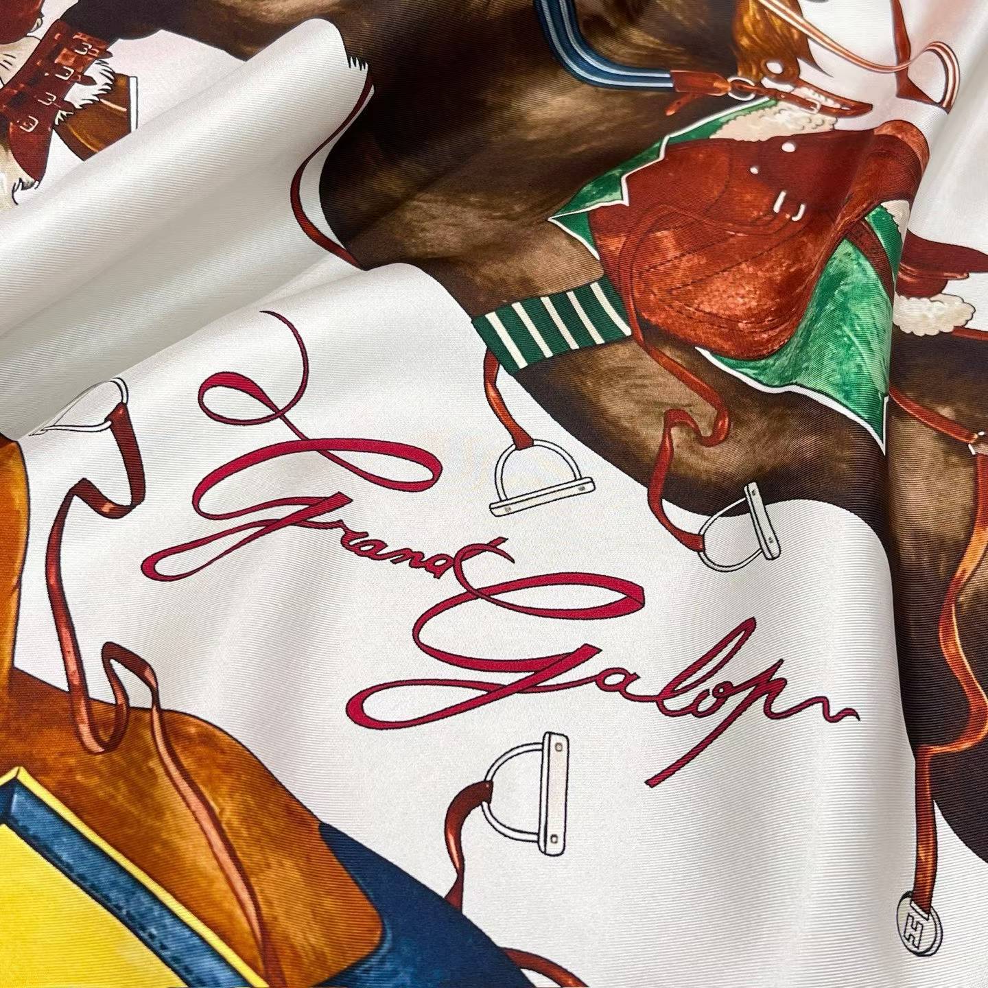 Hermès Square silk scarf view 13