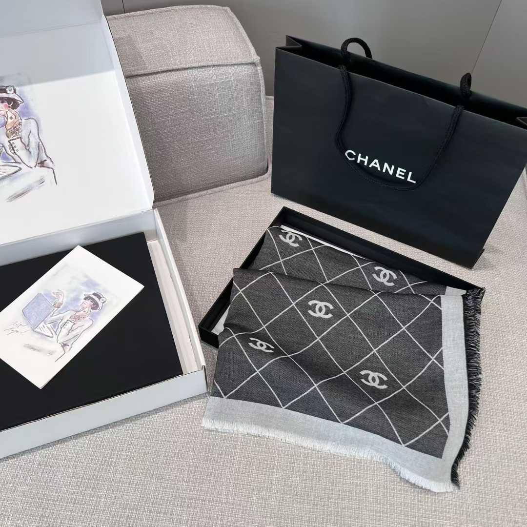 Chanel Scarf view 9