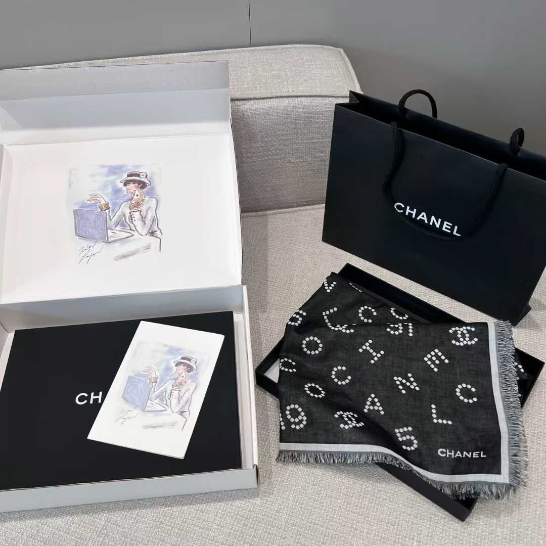 Chanel Scarf view 8
