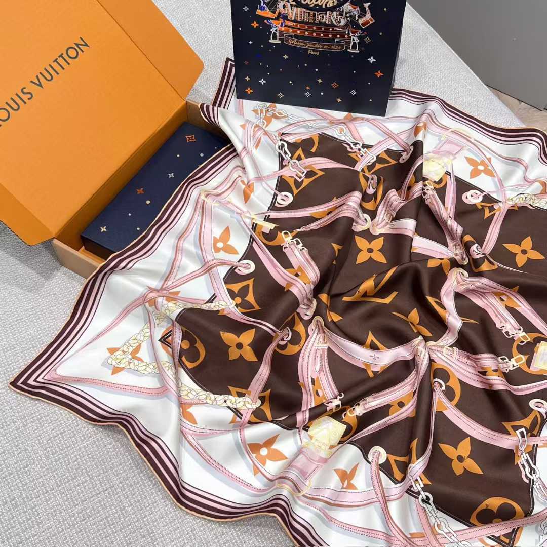 Louis Vuitton Burgundy view 8
