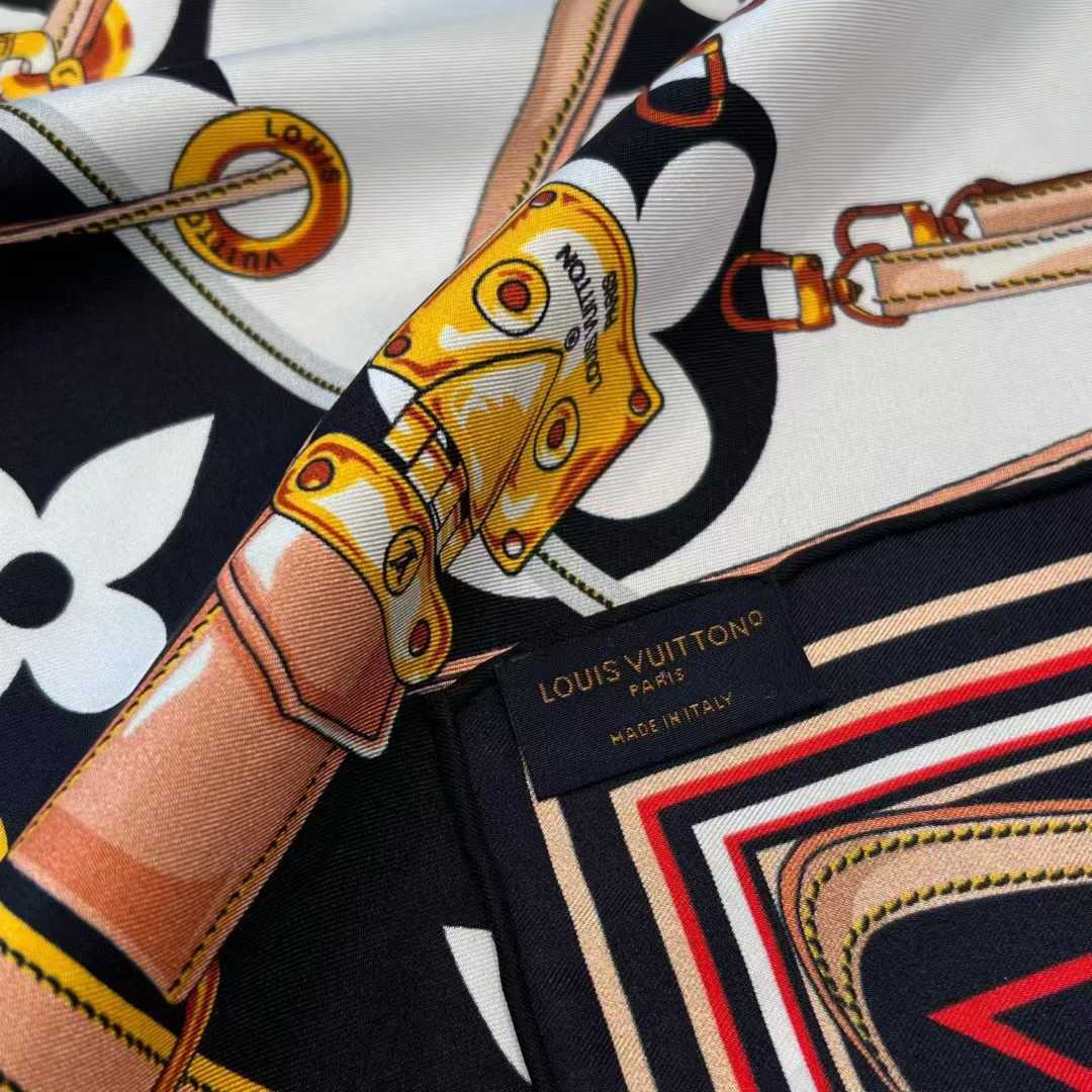 Louis Vuitton Burgundy view 6