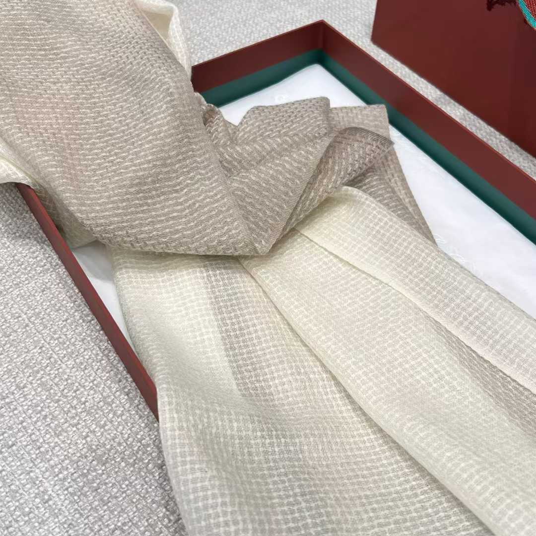 Loro Piana Scarf view 15