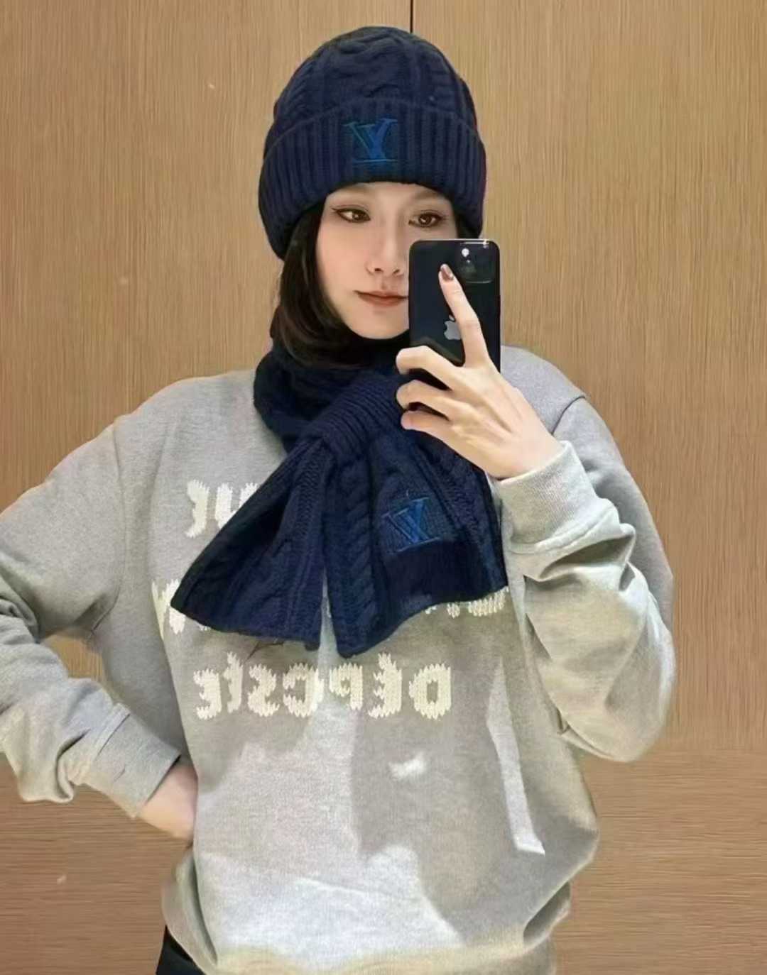 Louis Vuitton Only Mini Cabl view 1