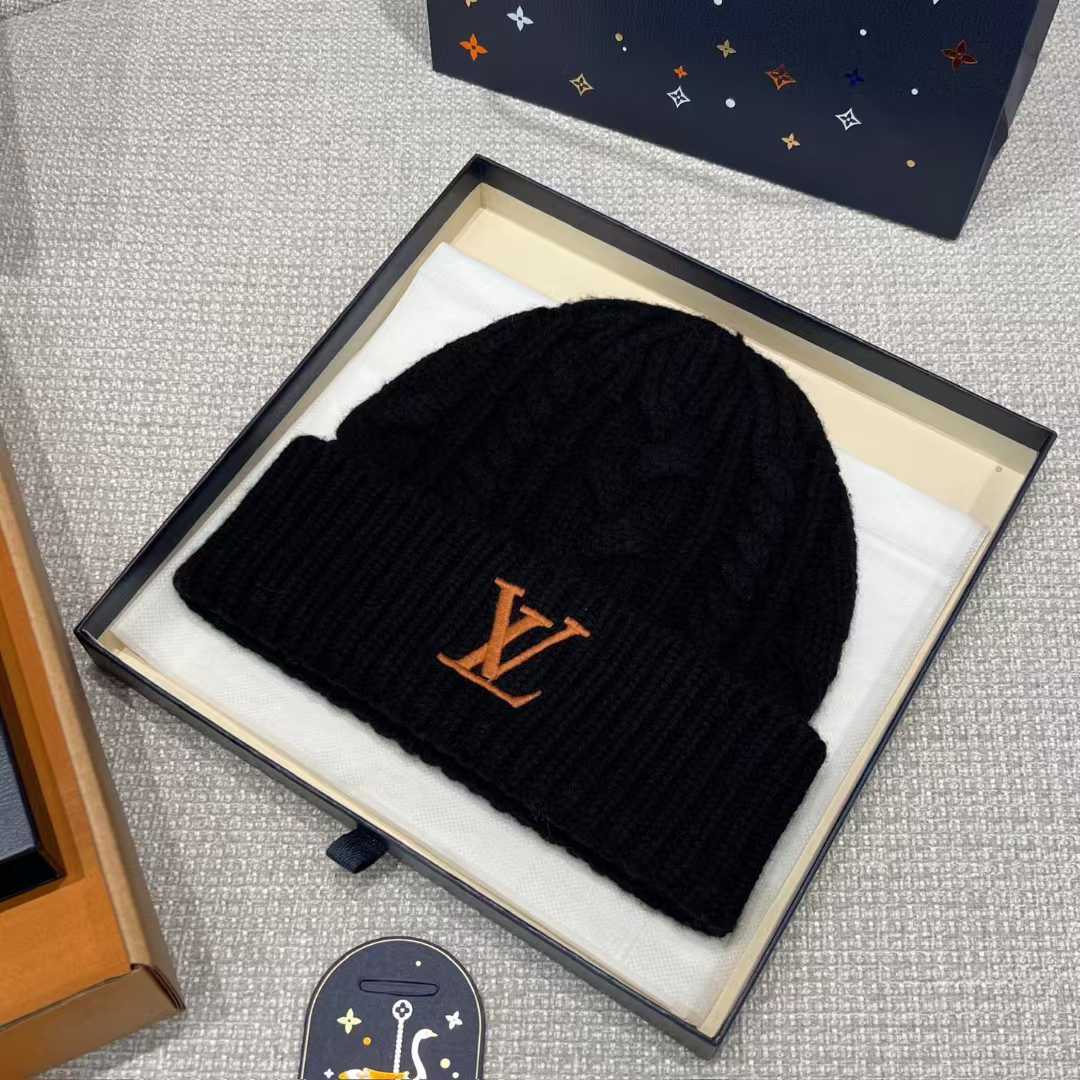 Louis Vuitton Only Mini Cabl view 15