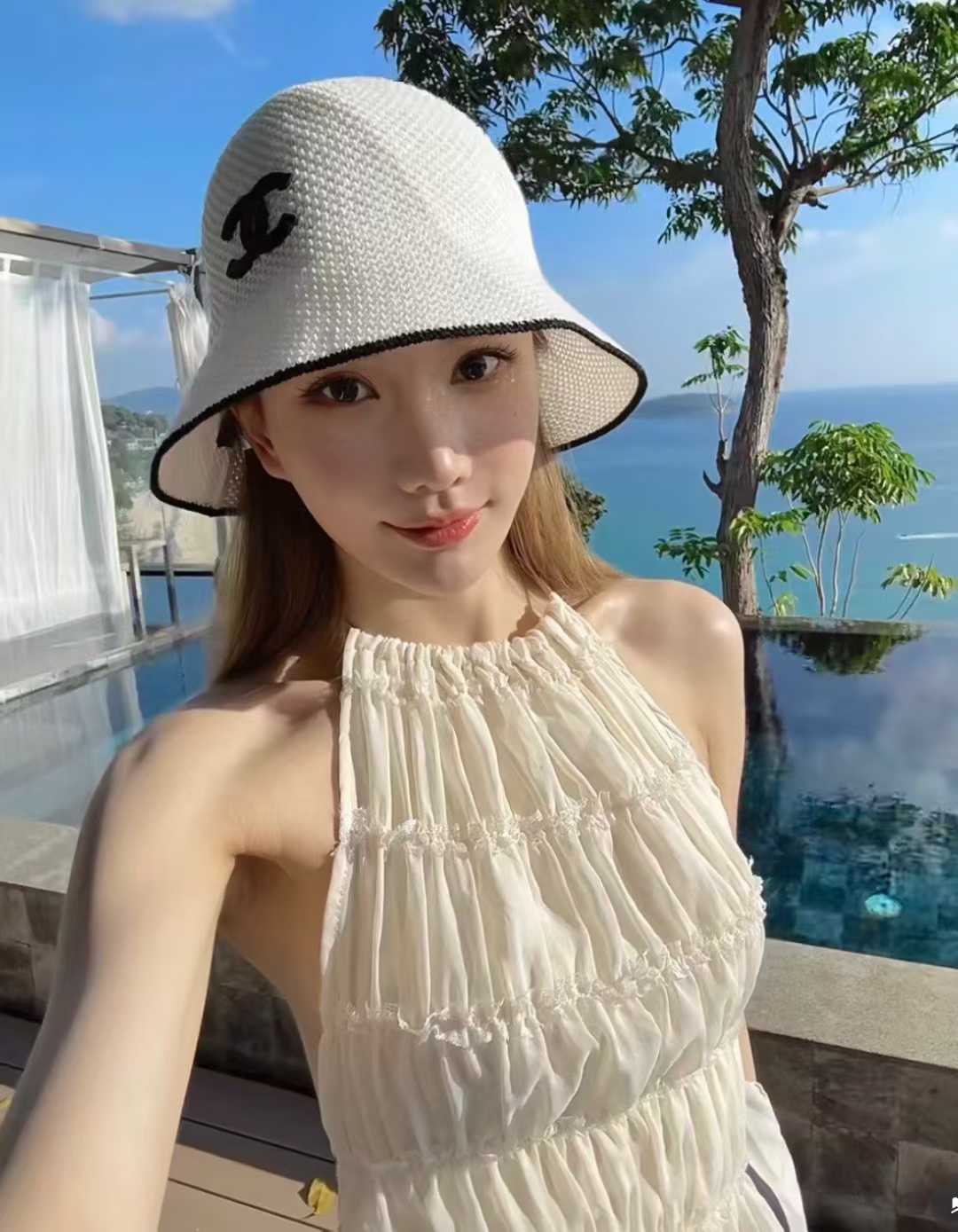 Chanel Fisherman’s hat view 1