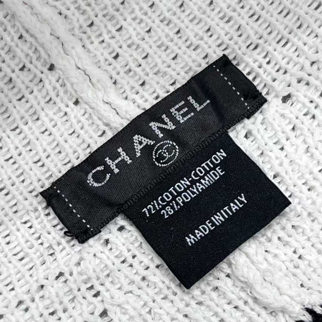 Chanel Fisherman’s hat view 6