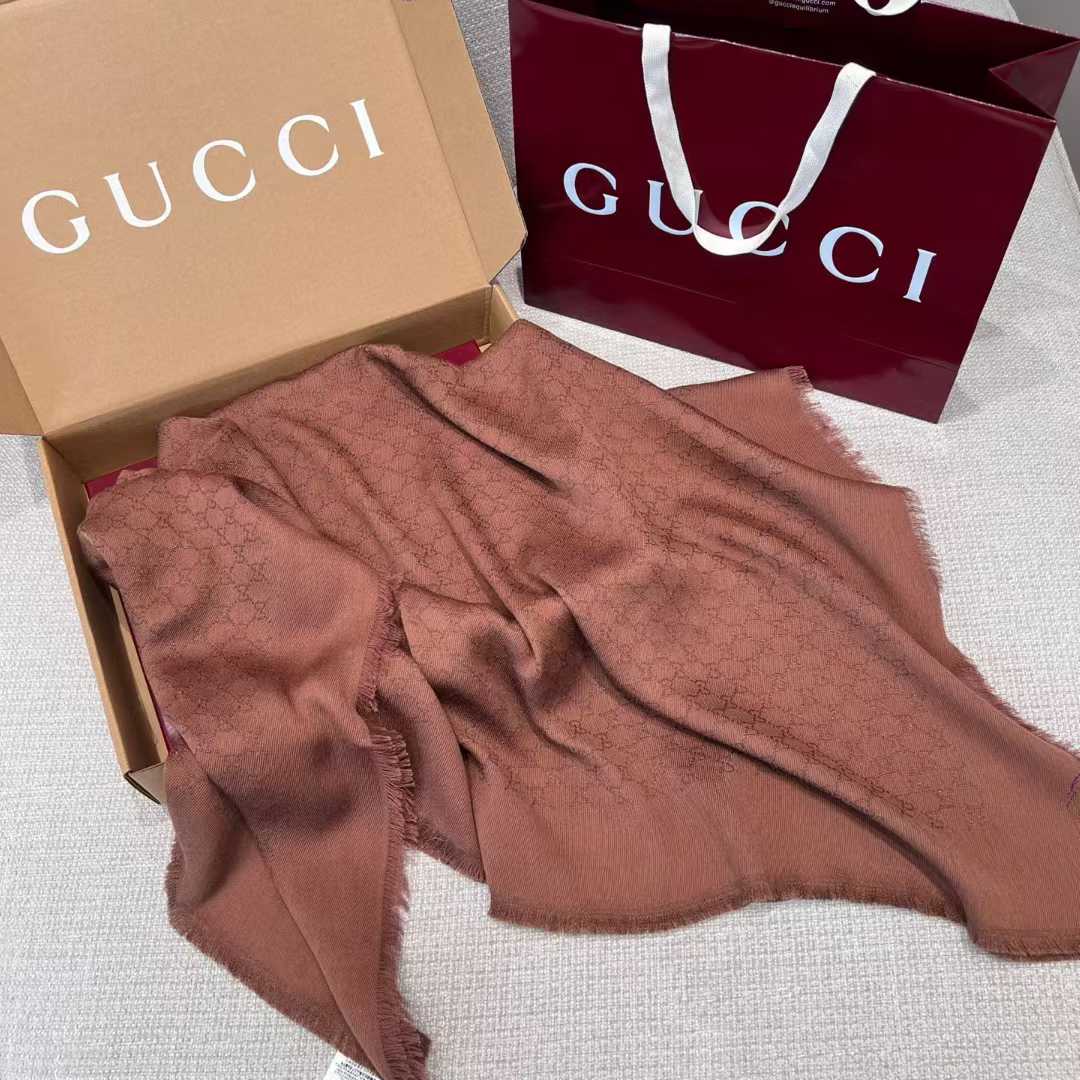 Gucci Shawl view 5