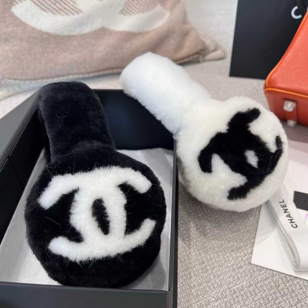 Chanel Ear shield view 6