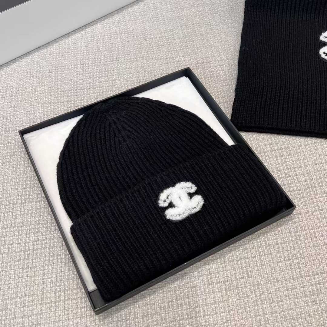 Chanel scarf and cold cap view 29